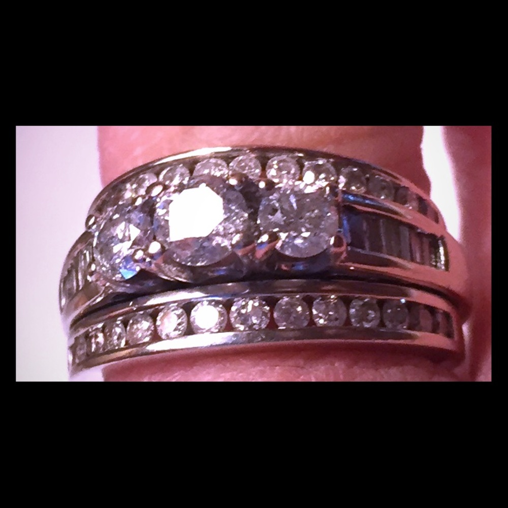 Set of three rings soldered together 1.5 carats